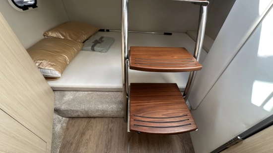 Regal 26 Express usata in vendita