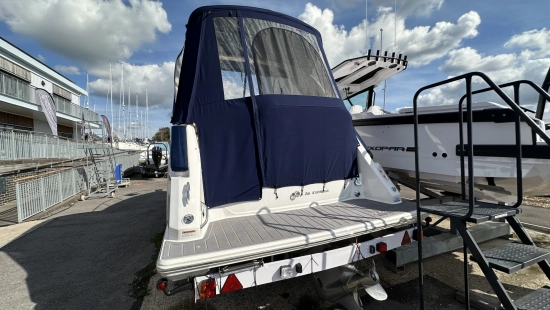 Regal 26 Express usata in vendita