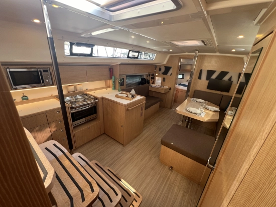 Bavaria Yachts C42 usata in vendita