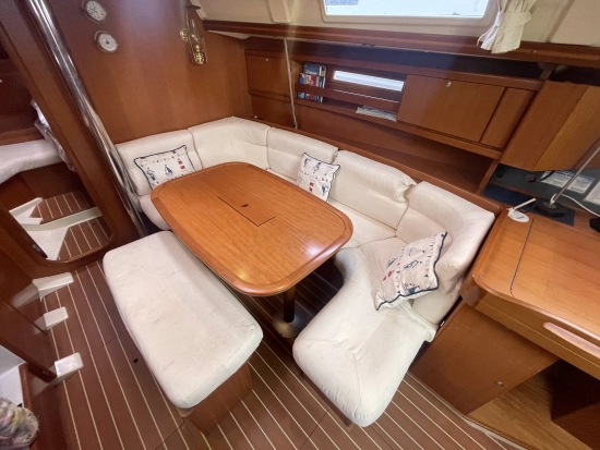 Dufour Yachts Grand Large 365 usado à venda