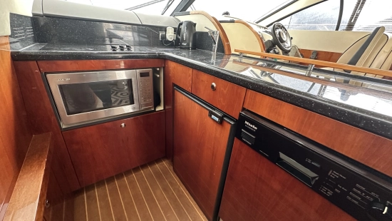 Fairline Phantom 50 usado à venda