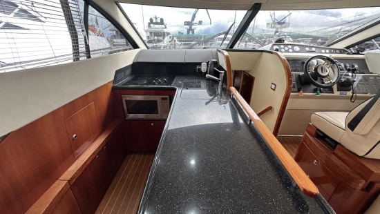 Fairline Phantom 50 usado à venda