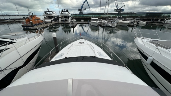 Fairline Phantom 50 usado à venda
