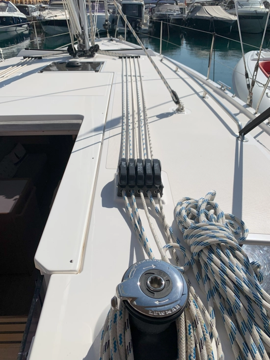 Bavaria Yachts C42 usata in vendita