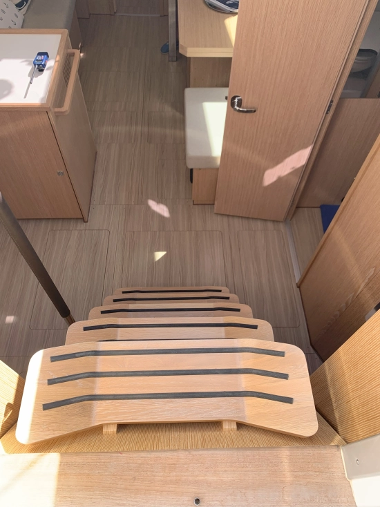 Bavaria Yachts C42 usata in vendita