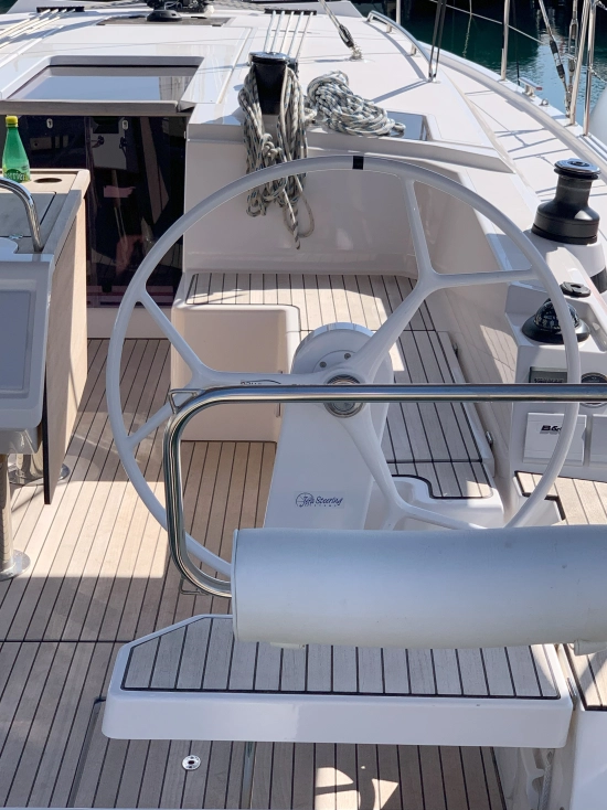 Bavaria Yachts C42 usata in vendita