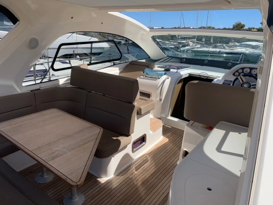 Bavaria Yachts Sport 43 Hard Top usata in vendita