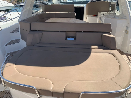 Bavaria Yachts Sport 43 Hard Top usata in vendita