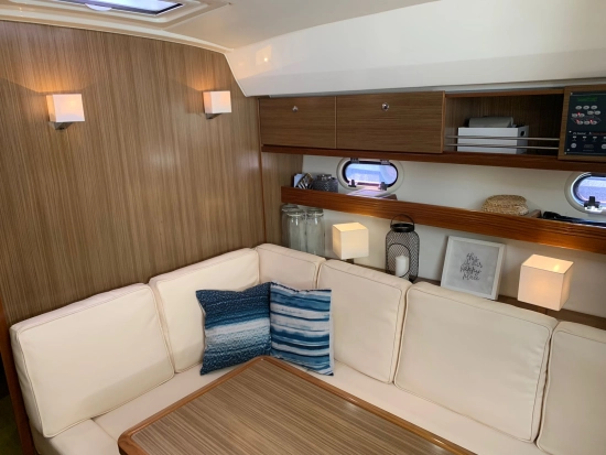 Bavaria Yachts Sport 43 Hard Top usata in vendita