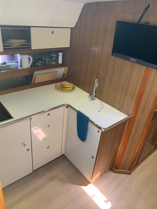 Bavaria Yachts Sport 43 Hard Top usata in vendita