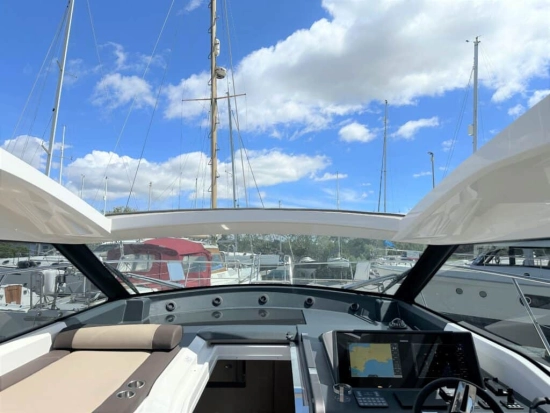 Bavaria Yachts SR38 HT usata in vendita