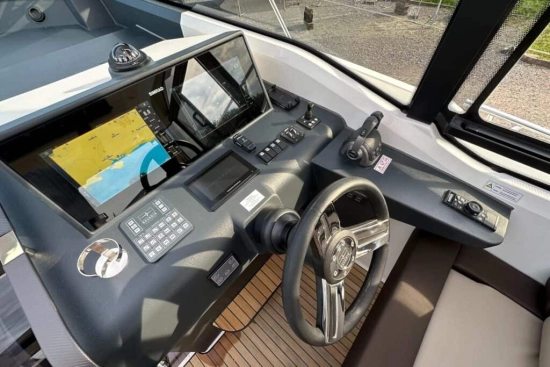 Bavaria Yachts SR38 HT usata in vendita