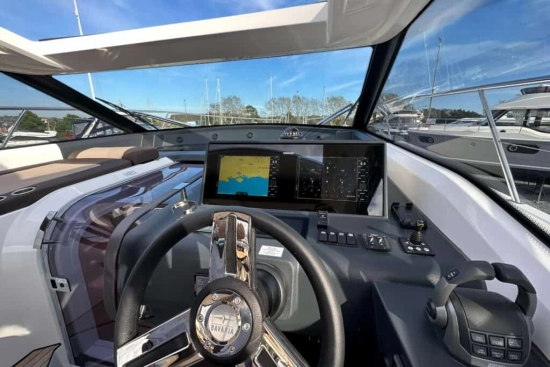 Bavaria Yachts SR38 HT usata in vendita
