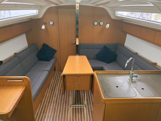 Bavaria Yachts Cruiser 37 usata in vendita