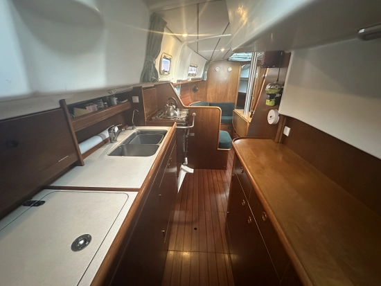 Beneteau Oceanis 36 CC de segunda mano en venta