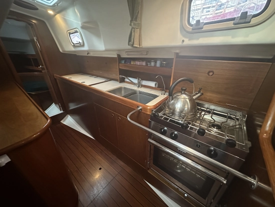Beneteau Oceanis 36 CC de segunda mano en venta