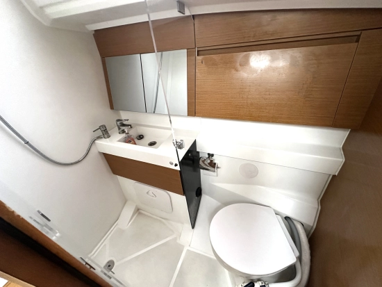 Jeanneau Sun Odyssey 410 usado à venda