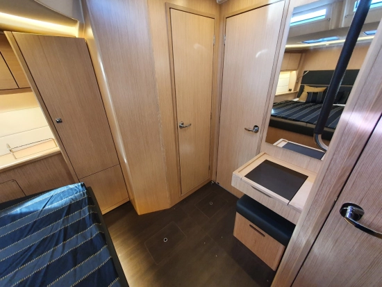 Bavaria Yachts C50 usado à venda