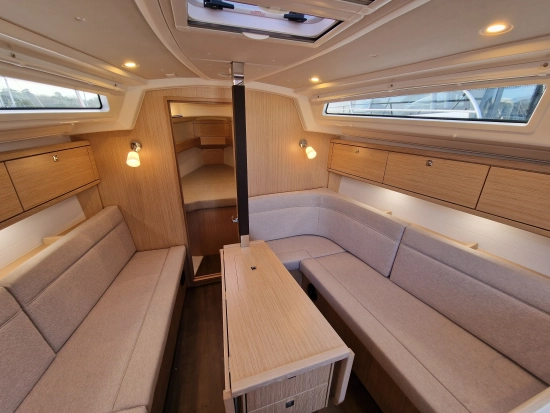 Bavaria Yachts Cruiser 34 usado à venda