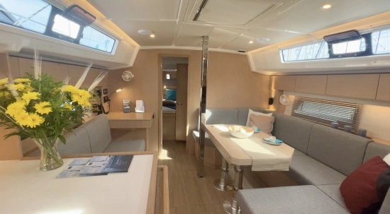 Bavaria Yachts C42 usata in vendita