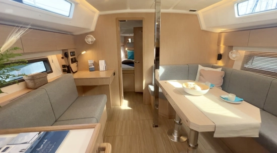 Bavaria Yachts C42 usata in vendita