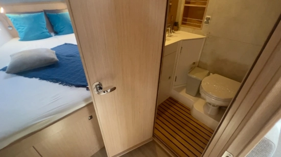 Bavaria Yachts C42 usata in vendita