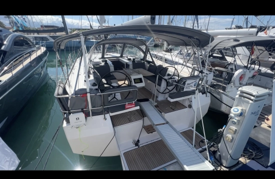 Bavaria Yachts C42 usata in vendita