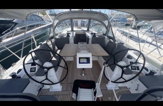Bavaria Yachts C42 usata in vendita