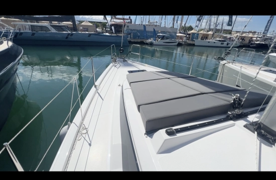 Bavaria Yachts C42 usata in vendita