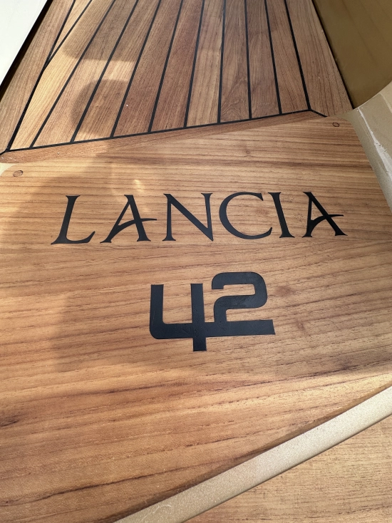 Lancia Aprea 42 novos à venda