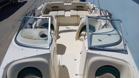Stingray 240 LR usado à venda