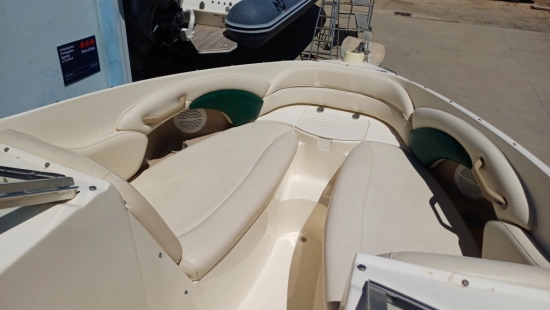 Stingray 240 LR usado à venda