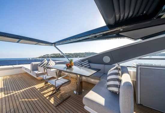 Sunseeker 90 Ocean nuova in vendita
