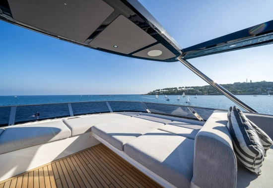 Sunseeker 90 Ocean nuova in vendita