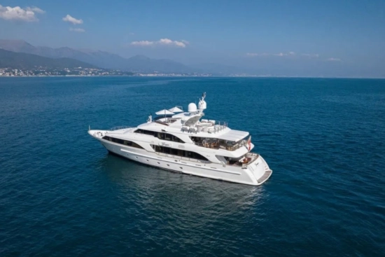 Benetti Classic 120 Classic 120 usata in vendita
