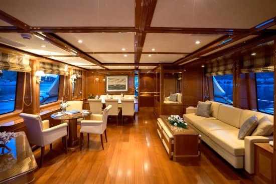 Benetti Legend 85 Legend 85 usata in vendita