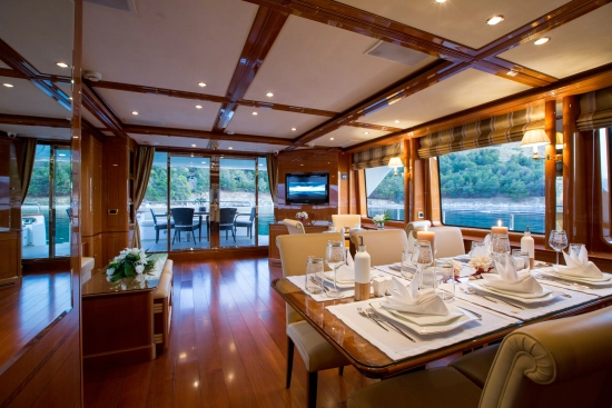 Benetti Legend 85 Legend 85 usata in vendita