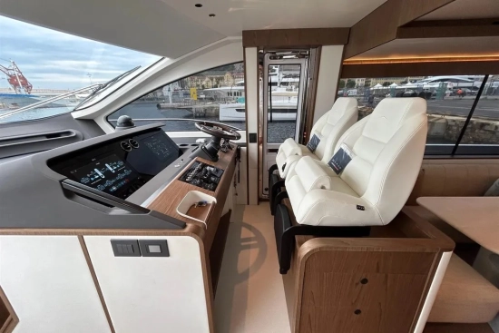 Azimut 72 Fly novos à venda