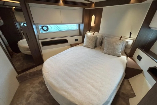 Azimut 72 Fly novos à venda