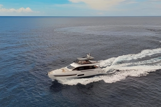 Azimut 72 Fly novos à venda