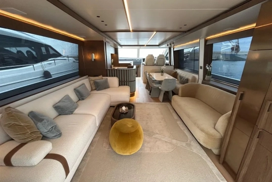 Azimut 72 Fly novos à venda