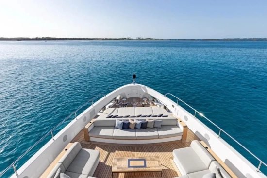 Benetti Oasis 40M Oasis 40 m usata in vendita