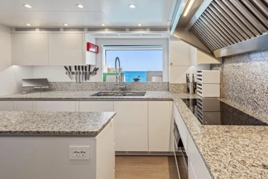 Benetti Oasis 40M Oasis 40 m usata in vendita