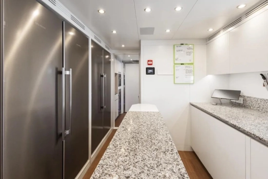 Benetti Oasis 40M Oasis 40 m usata in vendita