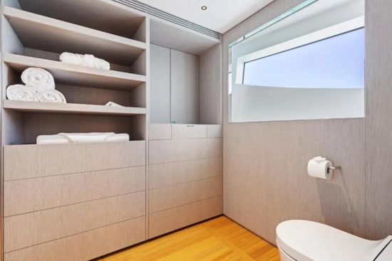 Benetti Oasis 40M Oasis 40 m usata in vendita