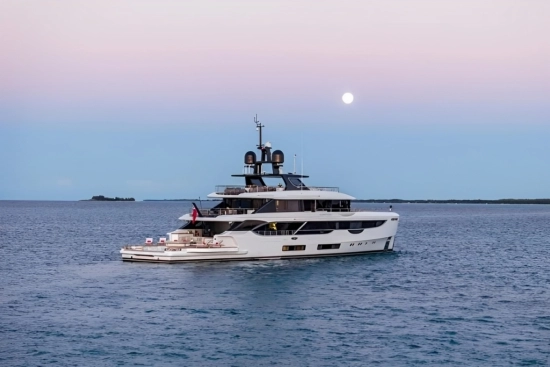 Benetti Oasis 40M Oasis 40 m usata in vendita