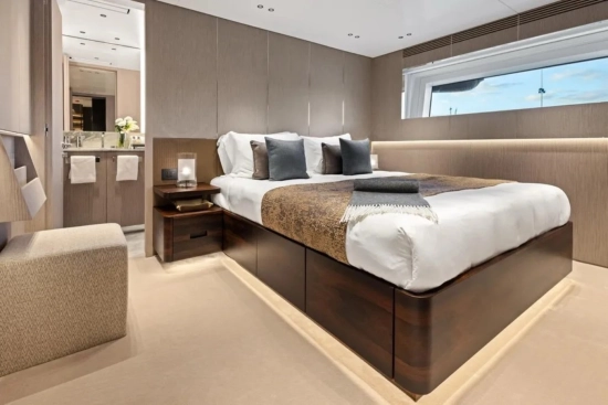 Benetti Oasis 40M Oasis 40 m usata in vendita