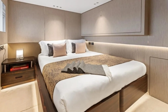 Benetti Oasis 40M Oasis 40 m usata in vendita