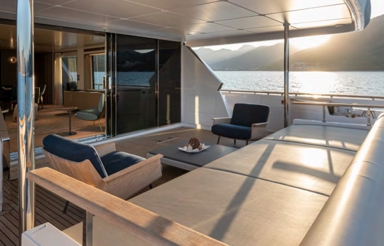 Ferretti Custom Line Navetta 30 Custom Line Navetta 30 usata in vendita