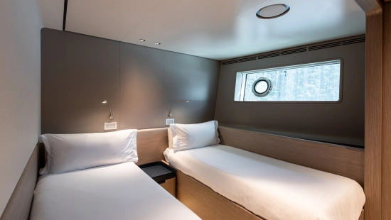Ferretti Custom Line Navetta 30 Custom Line Navetta 30 usata in vendita